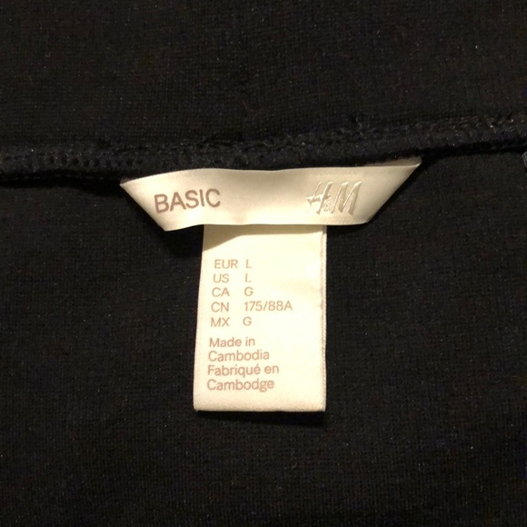 Black pencil skirt - Picture 3 of 4